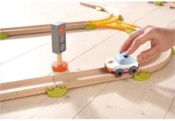 Haba Kullerbü – Notarztwagen -Haba || Ravensburger || Brio Verkäufe haba kullerbue notarztwagen 2