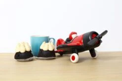 Playforever Speelvoertuig Mimmo Aeroplane Red -Haba || Ravensburger || Brio Verkäufe playforever speelvoertuig mimmo aeroplane red 3